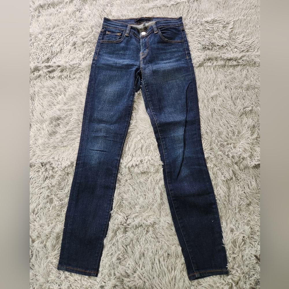J Brand Dark Wash Skinny Capri Mid Rise Jeans